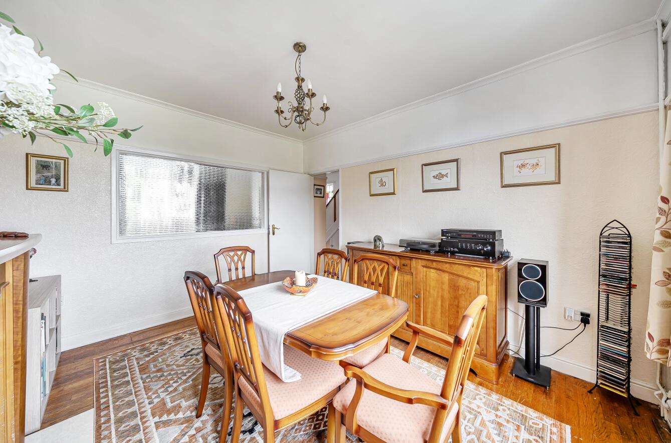 Gower Road, Upper Killay, Swansea, SA2 7DR